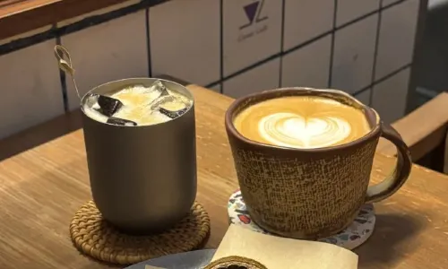 Corner café