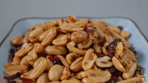 Xingshengde Peanut Shop (Zhongshan Road Branch) in Kaifeng