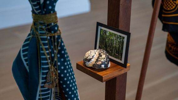 With the certainty of tides, still I rise