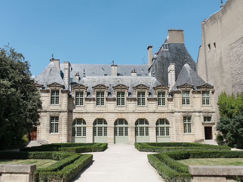 Jardin de l'Hotel de Sully