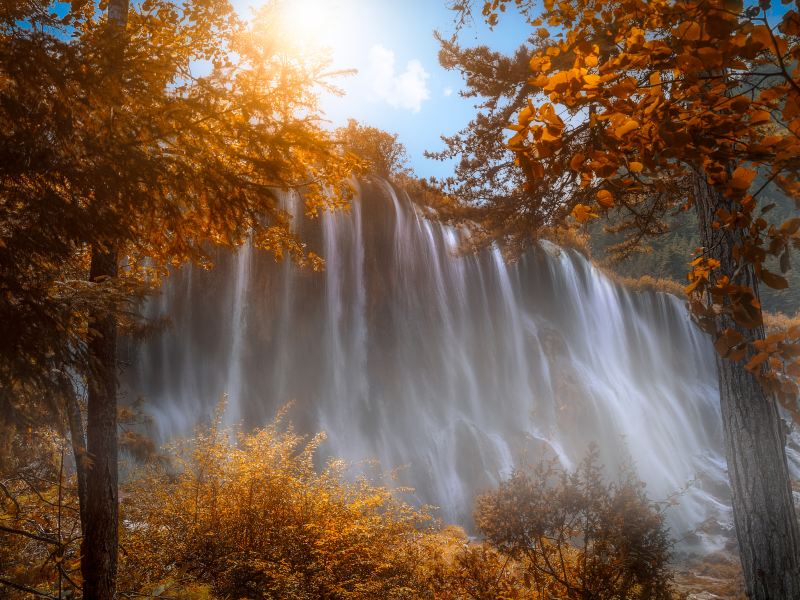 Nuorilang Waterfall