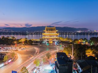 Flüge von Zhangjiajie nach Internationaler Flughafen Changsha Huanghua