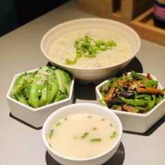 DING TE LE PORRIDGE NOODLE RESTAURANT User Photo