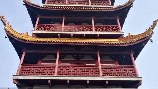 建于宋朝的支云塔，是中国佛教八小名山之首通州狼山广教寺的最高