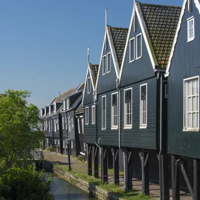 Отели рядом с достопримечательностью «Амстелпарк»