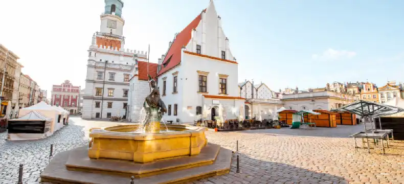 馬爾他湖附近的飯店