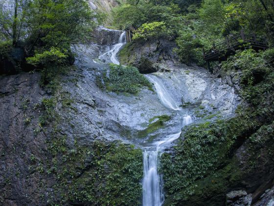 Four Hole Gorge