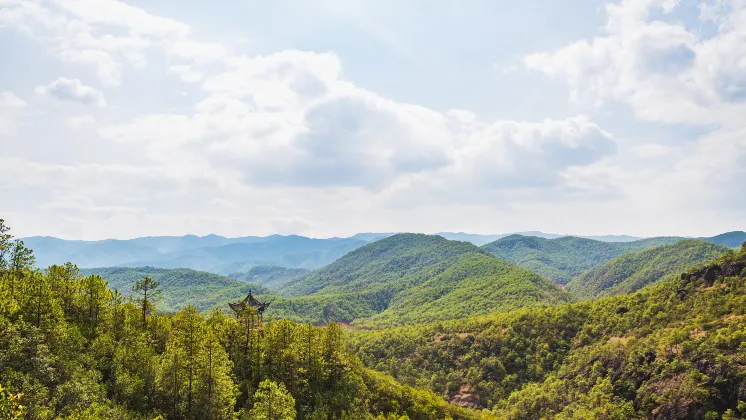 3-Star Hotels in Qiubei