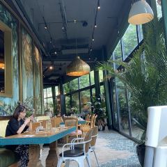 Zhimagu·jingling Restaurant User Photo