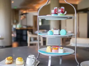 IN CLOUD Food&Bar