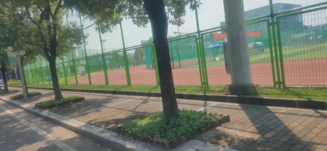 鄰近東城體育公園的酒店