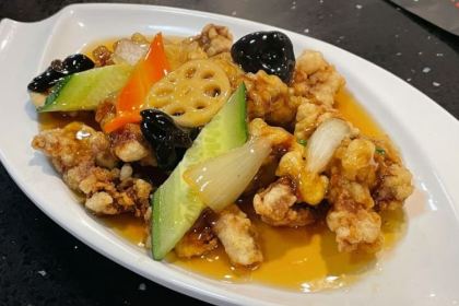 Taibeixiaocheng (caifuguangchang)