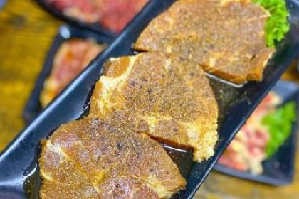 小城人家私房煎肉(兴七路店)