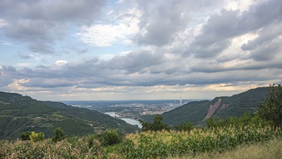 雲頂石城