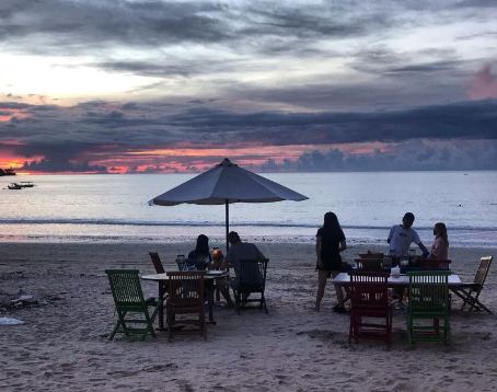 Made Bagus Cafe Jimbaran