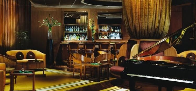 Lewers Lounge