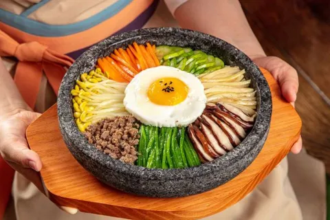 QUAN ZHOU BAN FAN