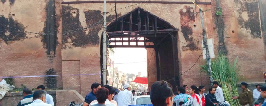 Barsi Gate