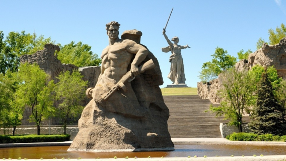 "To Heroes of the Battle of Stalingrad" at Mamayev Kurgan