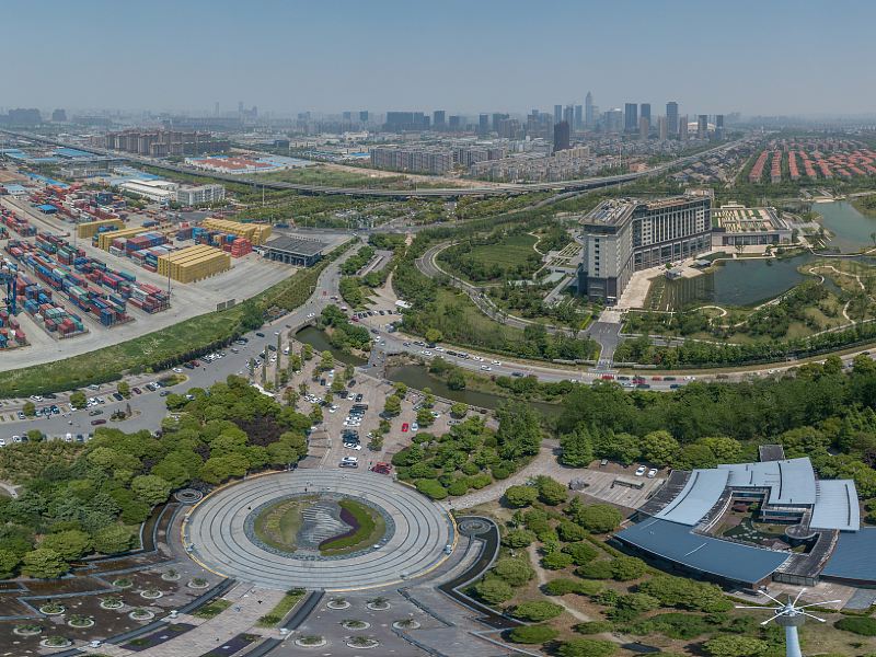 Nantong Riverside Park