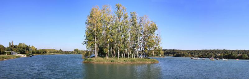 Dongchang Lake