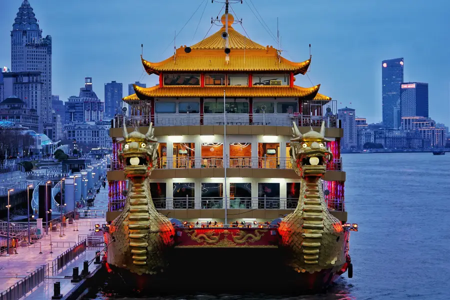 Huangpu River Dragon Boat Night Tour