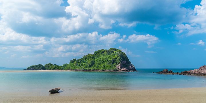 Jungle Beach