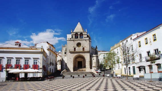 Garrison Border Town of Elvas and its Fortifications