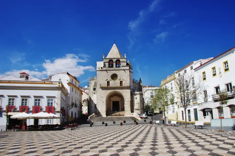 Garrison Border Town of Elvas and its Fortifications