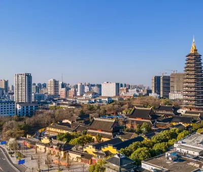 Fantuncun Wenhua Tiyu Huodong Square 주변 호텔