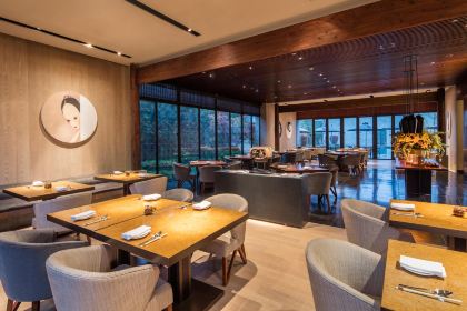 AHN LUH ZHUJIAJIAO DINING ROOM