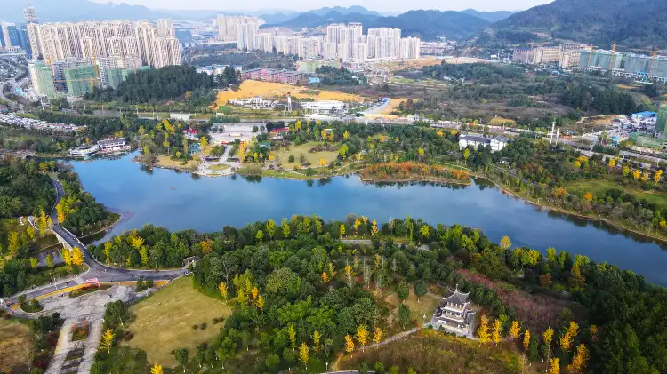 Hotels near Xinpuxinqu Wetland Park
