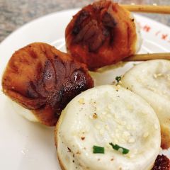 Guangtoushengjian (shanyinludian) User Photo