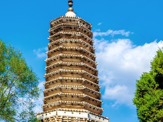 Tieling White Pagoda