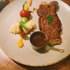 Rotisserie Weingrün張用戶圖片