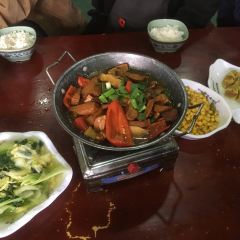 墨戎苗寨长龙宴 User Photo