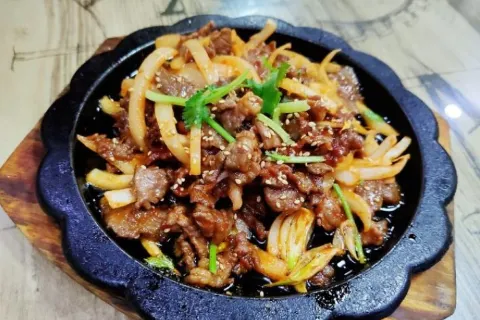 英梅朝族小吃(听涛雅居店)
