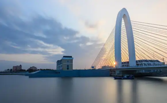 Hotels near Guanhai Garden