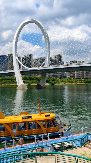 柳州水上公交+龍潭公園+窯埠古鎮+工業博物館一日遊【私家團】