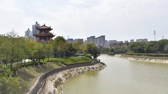 石狮西洋公园周辺のホテル