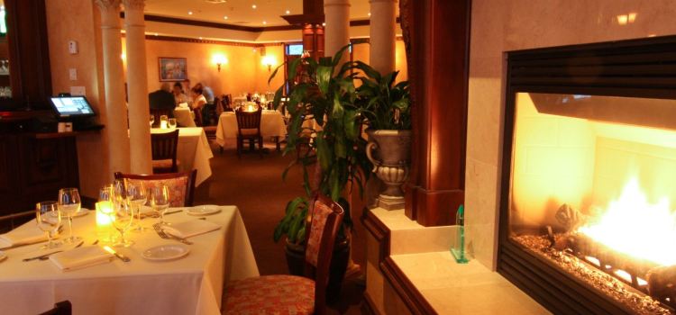 Luciano's Ristorante & Lounge