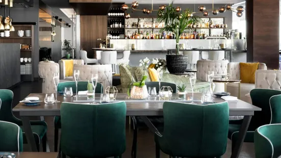 The Lounge by Frogmore Creek - Bar & Restaurant