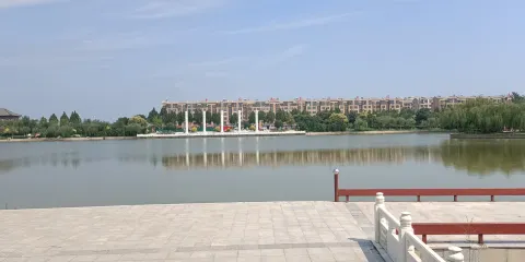 絃歌湖公園