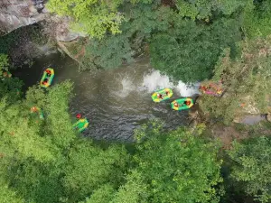 Mingyue Valley Rafting