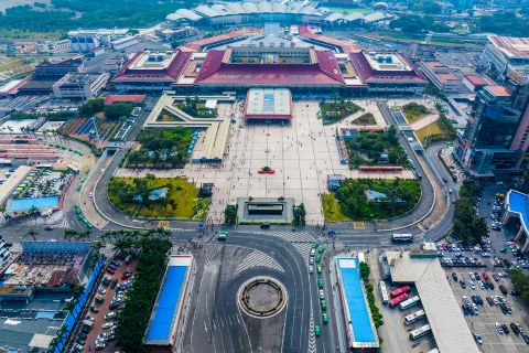 Gongbei Port