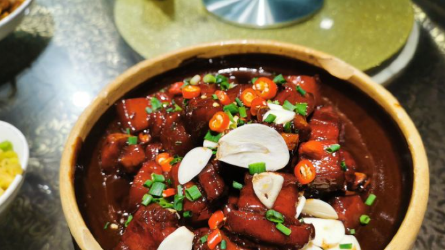 客鄉情源味新派餐廳