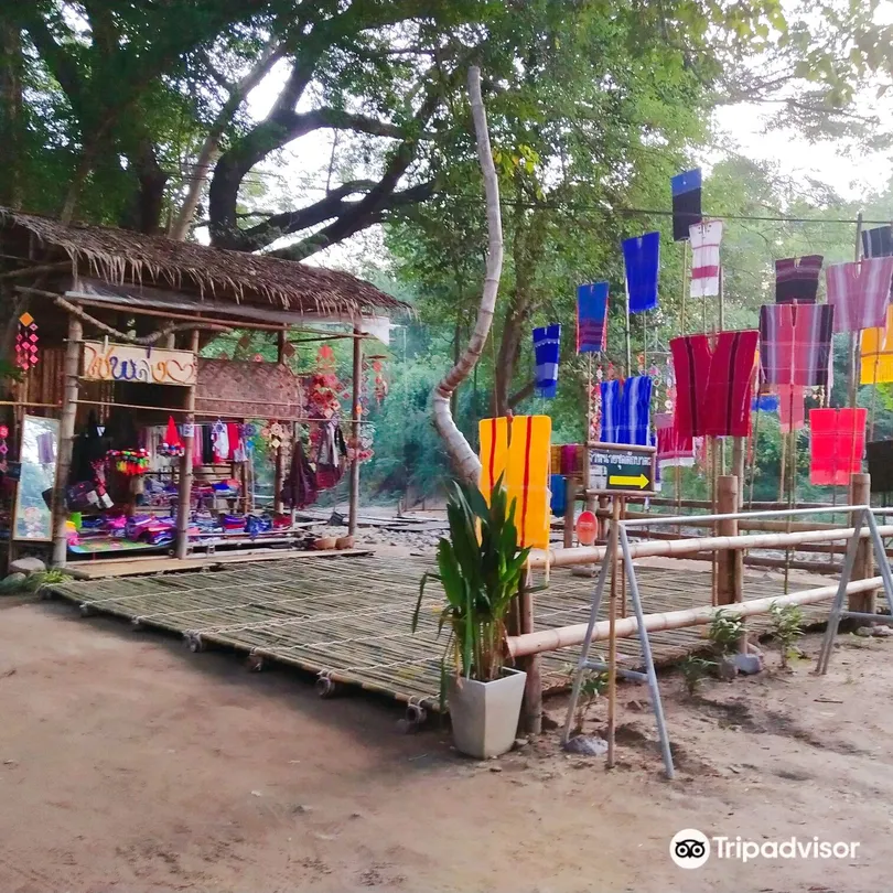 4_Oh Poi Market