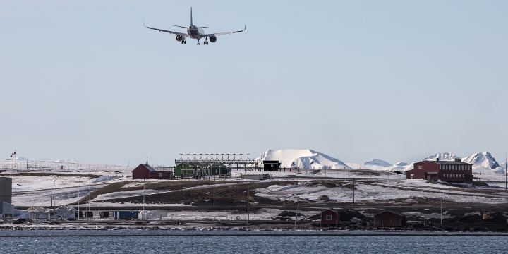Svalbard Airport