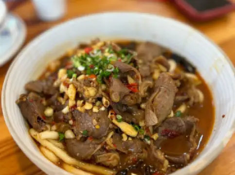 炼哥家菜馆