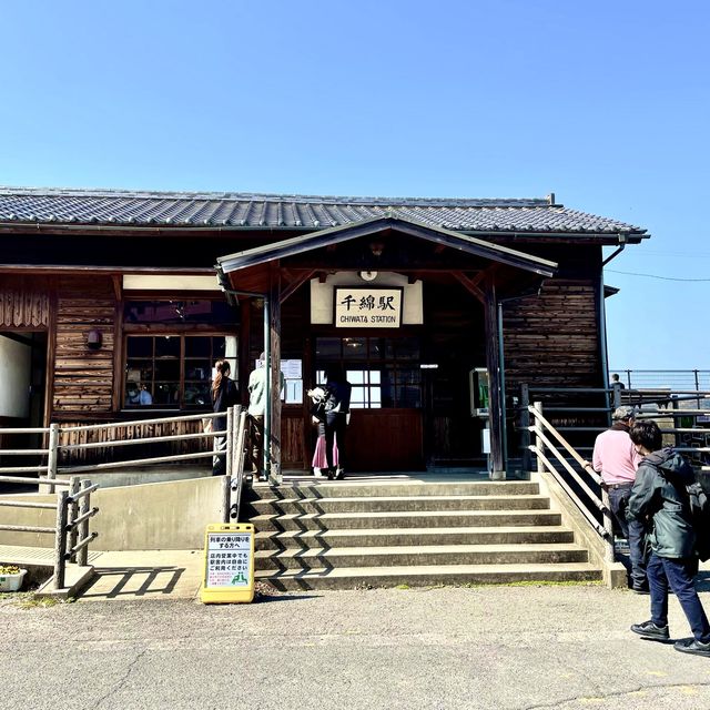 海とゼロ距離カレー屋さんの駅"千綿駅"﻿